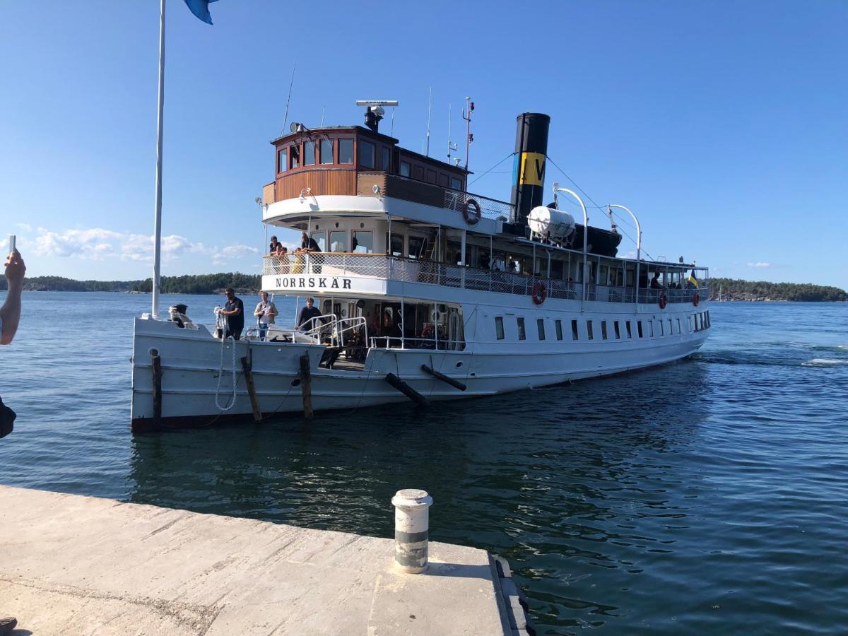 Semesterhus I Stockholms Skaergard, Runmaroe Vaermdoe Namdo 외부 사진
